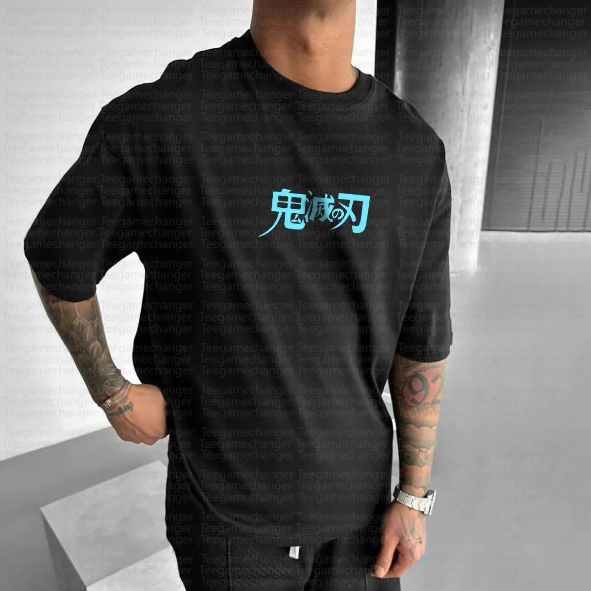 귀멸의 칼날 애니메이션 2025 신상 블랙 화이트 티셔 - Streetwear Brand Japan 리뷰 및 가격